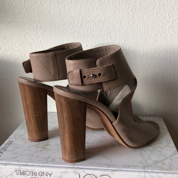Vince Taupe Addie Open Toe Booties Sandals 9 1/2 - Picture 6 of 8